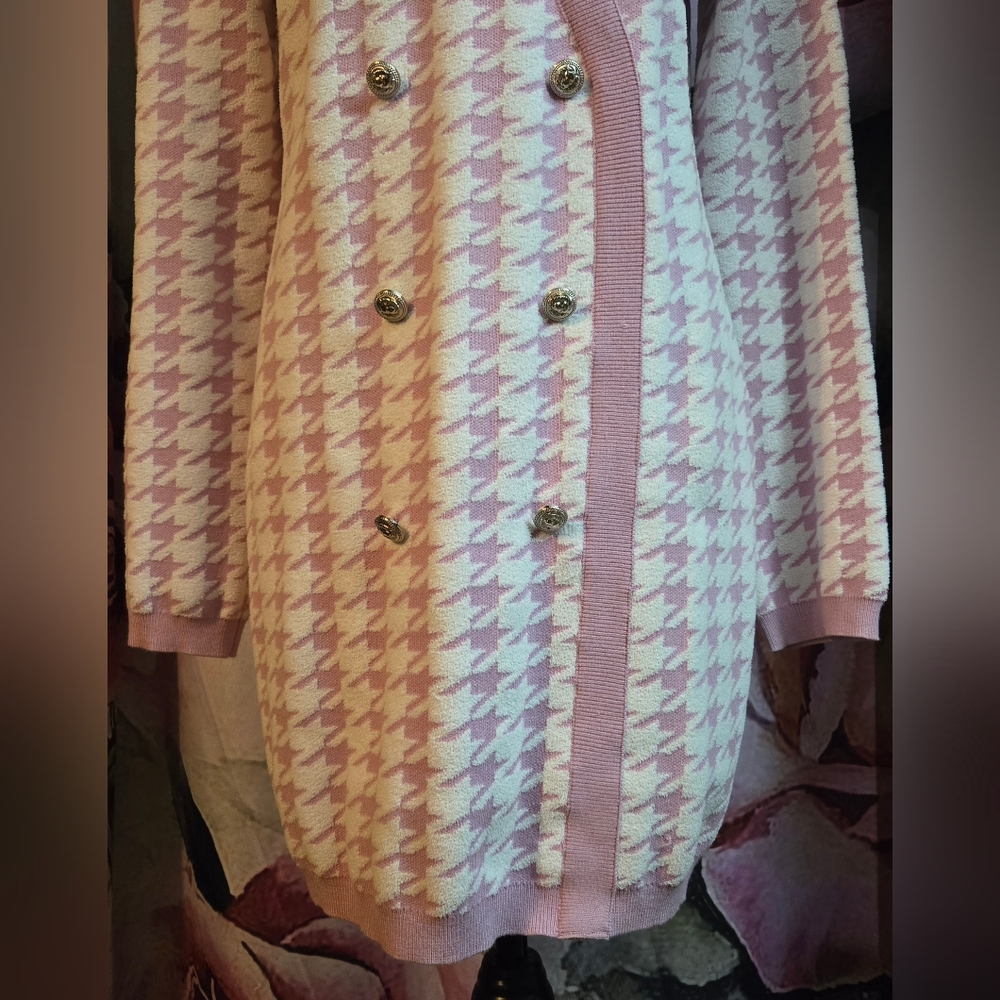 Cider Pink and White Houndstooth Dress - Picture 3 of 11